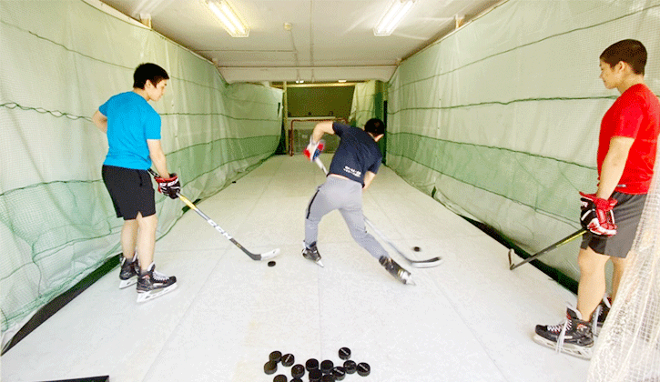 アイスホッケートレーニングセンター（初台）アイススケートの練習場 